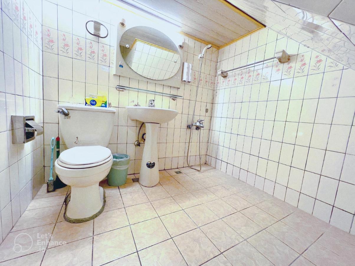 Long House Apartment Đài Trung Ngoại thất bức ảnh